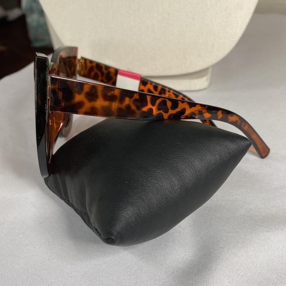 Cat eye tortoise colored fashion sunglasses - Picture 4 of 6